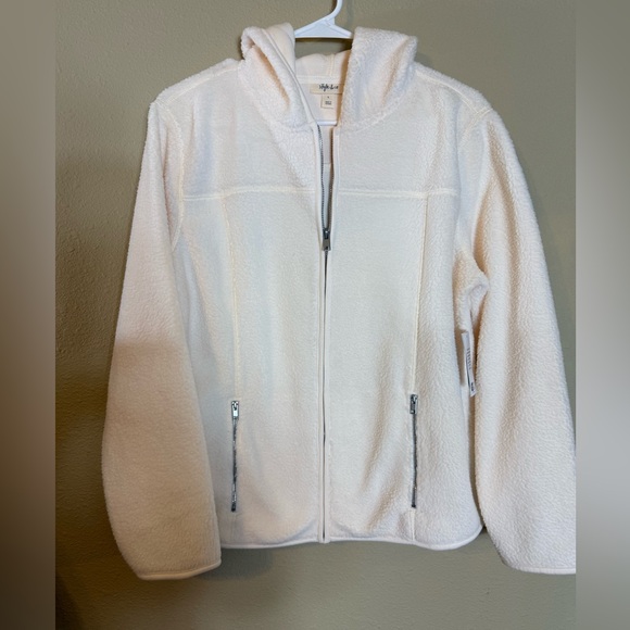 Jackets & Blazers - White Fleece Zip-Up Jacket size large